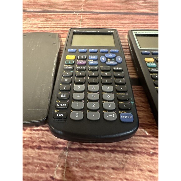 Lot of Texas Instrument TI-83 plus, TI-89 Graphing Calculators parts or repair - Picture 5 of 12